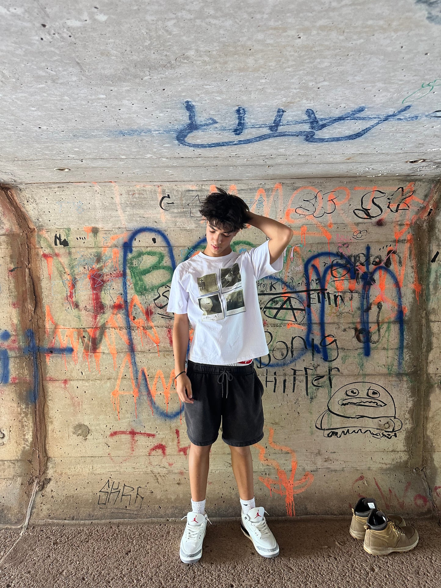 "unheard" tee